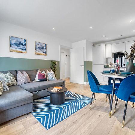 1 Bedroom Ocean Village Luxurious, Stylish & Cosy Apartment, Central Location In Southampton, Sleeps 4 - Summer Special Offer! - By Blue Puffin Stays Екстериор снимка