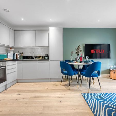 1 Bedroom Ocean Village Luxurious, Stylish & Cosy Apartment, Central Location In Southampton, Sleeps 4 - Summer Special Offer! - By Blue Puffin Stays Екстериор снимка