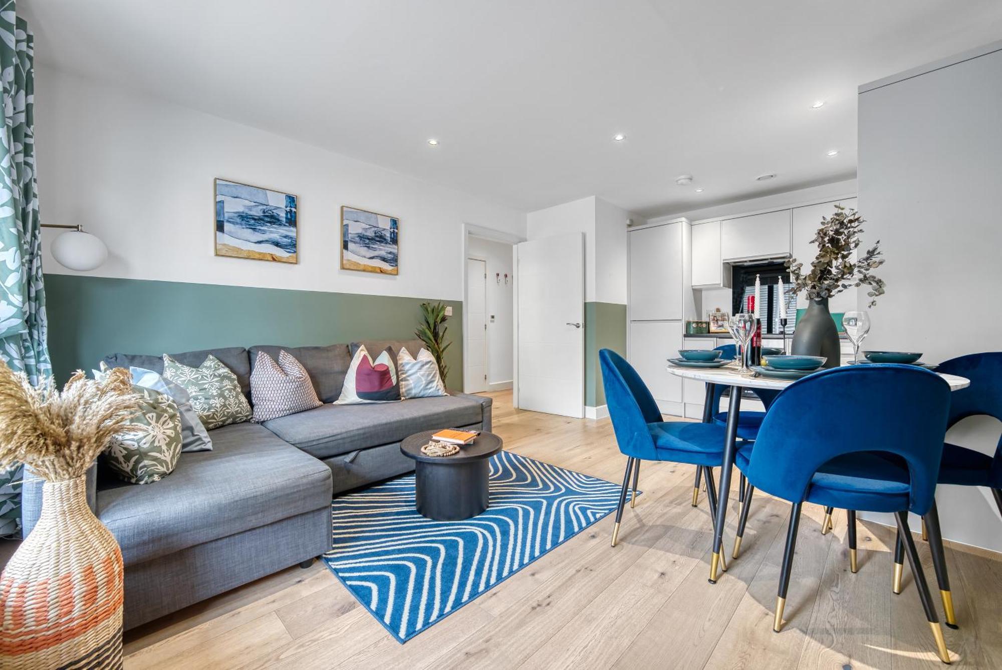 1 Bedroom Ocean Village Luxurious, Stylish & Cosy Apartment, Central Location In Southampton, Sleeps 4 - Summer Special Offer! - By Blue Puffin Stays Екстериор снимка