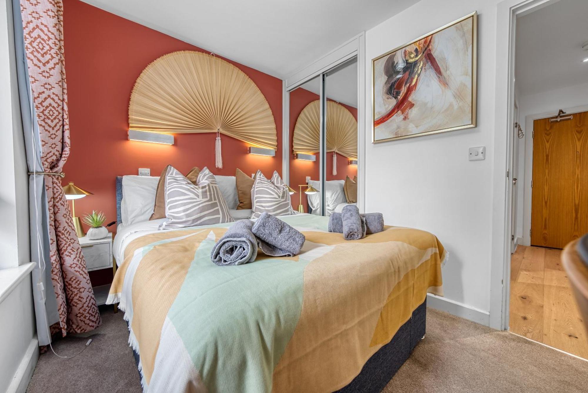 1 Bedroom Ocean Village Luxurious, Stylish & Cosy Apartment, Central Location In Southampton, Sleeps 4 - Summer Special Offer! - By Blue Puffin Stays Екстериор снимка